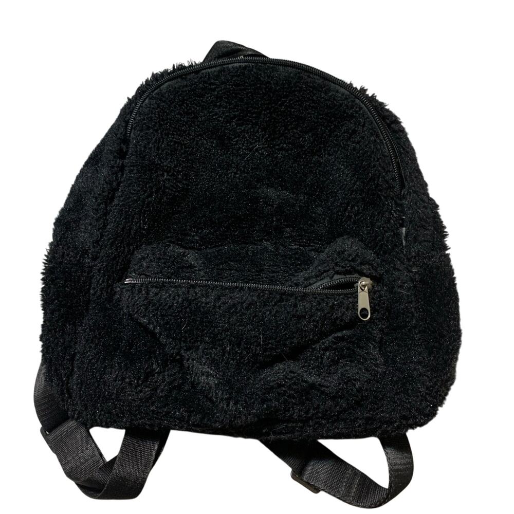 Backpack - Picture 1 of 3